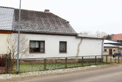 1/2 Miteigentumsanteil an Doppelhaushälfte in Weidenweg 22, 17498 Hinrichshagen OT Heimsiedlung - Bild 1