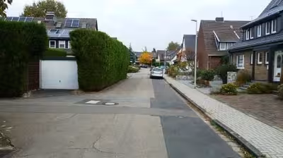 Garage, Doppelhaushälfte in Aloysiusstraße 16, 41541 Dormagen, Stürzelberg - Bild 2