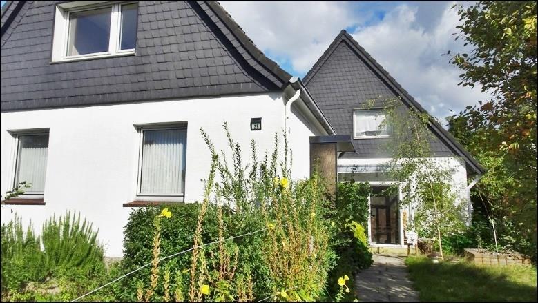 Sondereigentum Wohnung im Kellergeschoss, Erdgeschoss und Dachgeschoss mit Kellerräumen (als Einfamilienhaus) in Waltrop - Bild 4