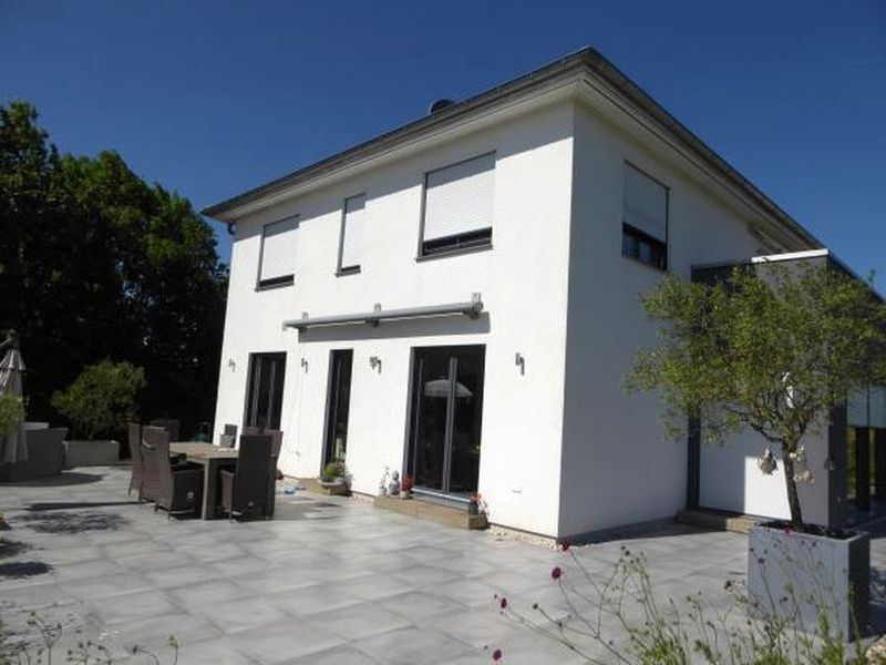 Einfamilienwohnhaus im Gewerbegebiet in Epfenbach - Bild 4