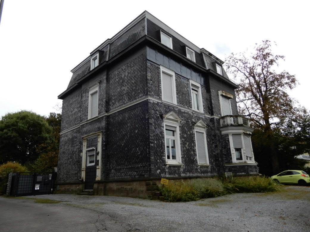 Sanierungsbedürftiges Dreifamilienwohnhaus in Wuppertal - Bild 3