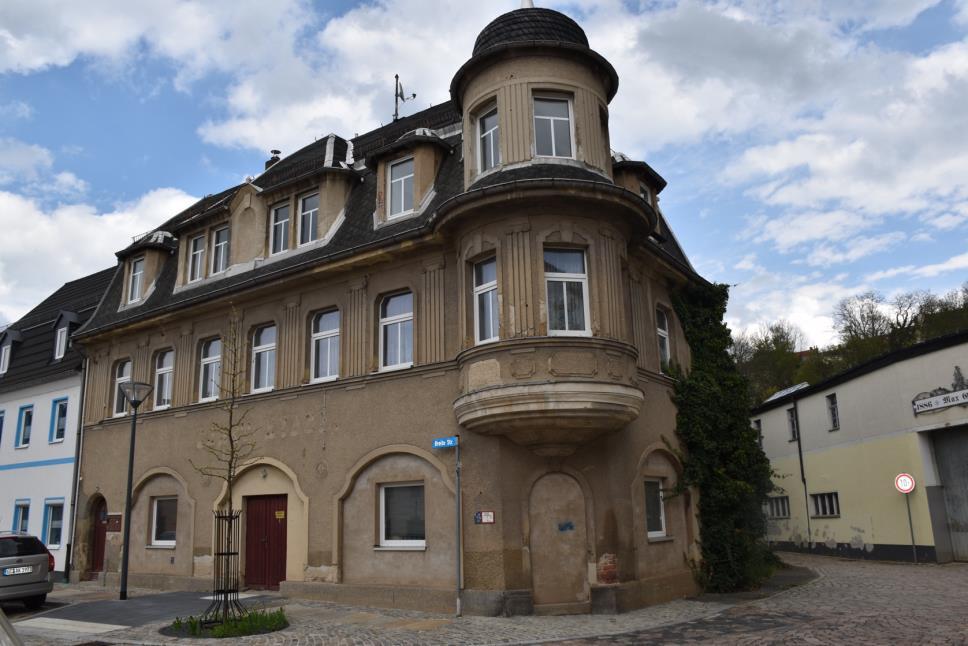 Mehrfamilienhaus in Glauchau - Bild 1