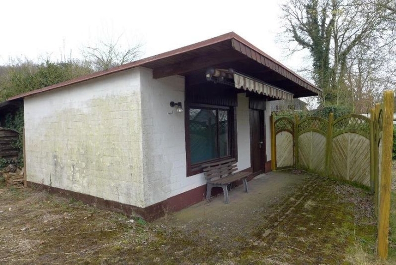Einfamilienhaus mit Garage und Nebengebäuden in Itzehoe - Bild 4