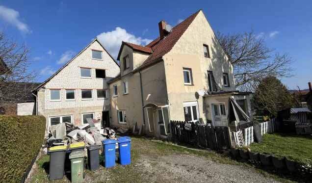 Mehrfamilienhaus, ehemaliges landwirtschaftliches Objekt - Mehrfamilienhaus in Warburg - Bild 1