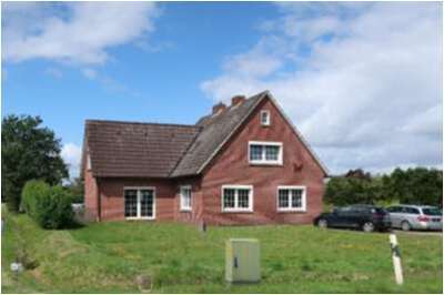 Einfamilienhaus in Tichelwarfer Straße 31, 26826 Weener, Holthusen - Bild 2