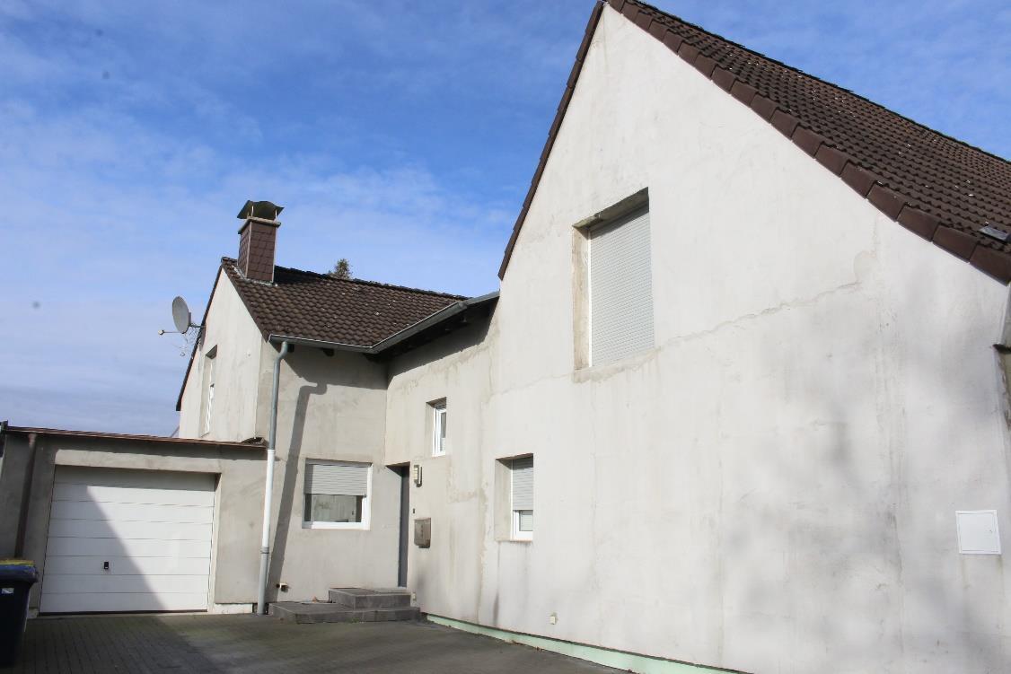 Garage, Doppelhaushälfte in Recklinghausen - Bild 1