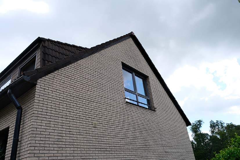 Zweifamilienhaus, Doppelgarage, zwei Kfz-Stellplätze in Odenthal - Bild 1