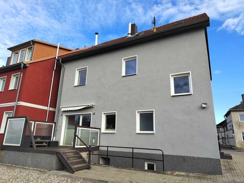 Mehrfamilienhaus mit Nebengebäude in Rehna - Bild 4