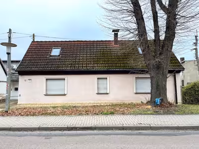 Einfamilienhaus in Köthener Straße 12, 06369 Stadt Südliches Anhalt, OT Reinsdorf - Bild 1