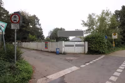 Einfamilienhaus, Zweifamilienhaus, gewerblich genutztes Grundstück in Hardter Landstraße 200, 41169 Mönchengladbach - Bild 1