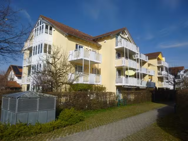 Eigentumswohnung (3 bis 4 Zimmer), Kfz-Stellplatz (Tiefgarage) in Weilheim in Oberbayern - Bild 1
