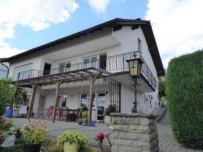 Zweifamilienhaus, Garage, Garage in Rosenstraße 13, 63785 Obernburg - Bild 1