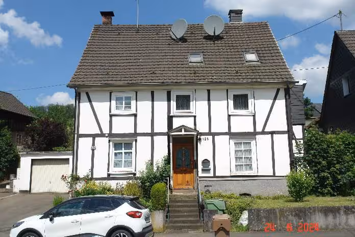 Doppelhaushälfte, (Fachwerk) in Gummersbach - Bild 1
