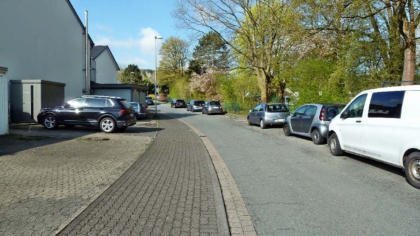 Garage, Einfamilienhaus, Reihenmittelhaus in Detmold - Bild 4