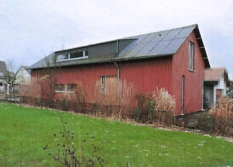 Einfamilienhaus mit Schwimmteich und Carport in Durlangen - Bild 2