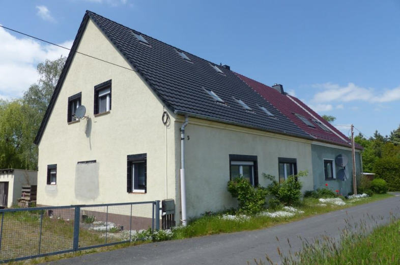 Garage, Abstellschuppen - Flst. 1091/2, Einfamilienwohnhaus - Flst. 1091/3 in Rosenbach - Bild 3