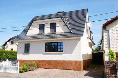 Einfamilienhaus, Garage in Neue Straße 49, 99991 Unstrut-Hainich , Großengottern - Bild 2