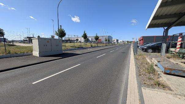 Sonstiges, unbebautes Grundstück, sowie ein Grundstück mit zwei Parkplatzüberdachungen in Zülpich - Bild 4