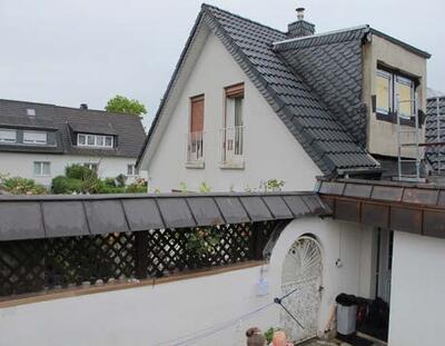 Ein-/Zweifamilienhaus in Krönerweg 25, 40468 Düsseldorf, Unterrath - Bild 2