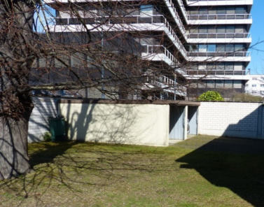 mit einer Metalldoppelgarage bebautes Grundstück in Koblenz - Bild 2