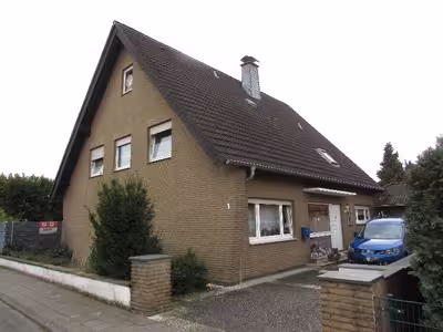 Zweifamilienhaus, Garage in Schongauer Weg 1, 50129 Bergheim - Bild 1