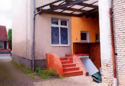 Doppelhaushälfte mit Werkstatt und Garage in Schweriner Straße 63, 19370 Parchim - Bild 2