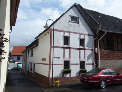 Zweifamilienhaus in Wächtersgang 21, 35510 Butzbach, Griedel - Bild 2