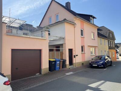Einfamilienhaus, Garage in Wörsbachstraße  13, 65510 Hünstetten, Beuerbach - Bild 1