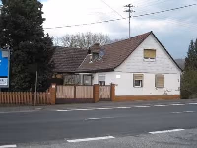 Einfamilienhaus, unbebautes Grundstück in Hauptstraße 74, 63683 Ortenberg, Selters - Bild 1