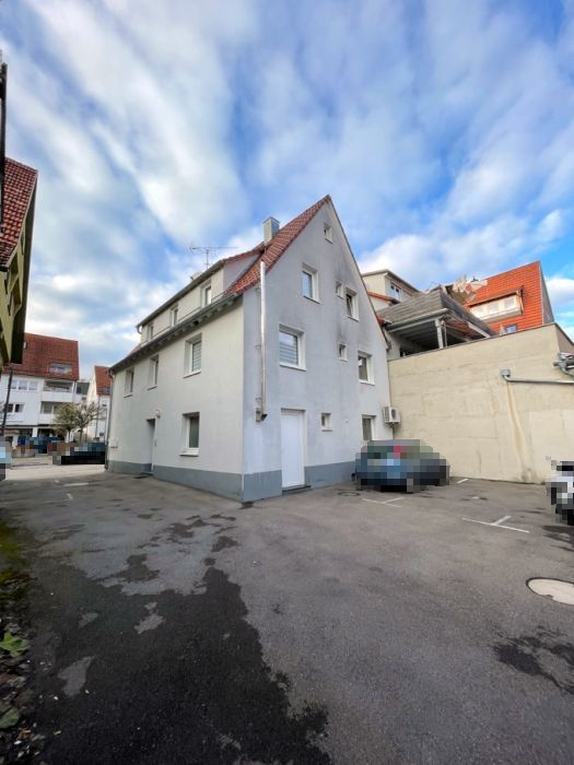 Wohn-/Geschäftshaus in Magstadt - Bild 1