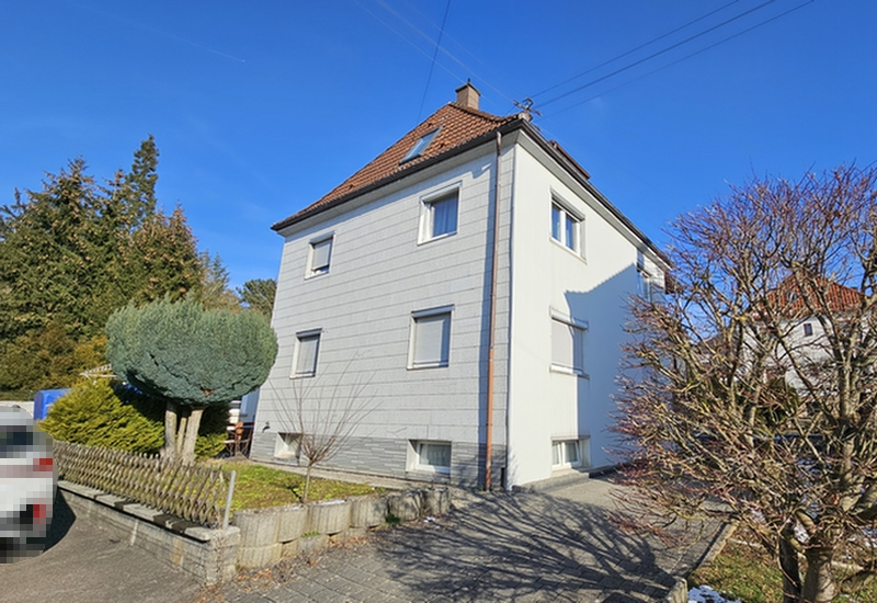 Wohnhaus mit Garage in Aalen - Bild 3