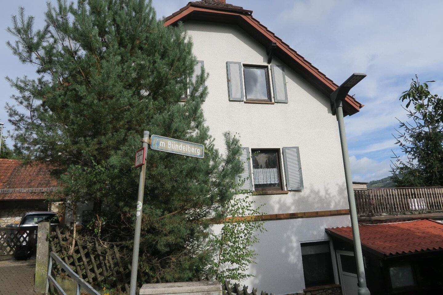 Einfamilienhaus in Vockenhausen - Bild 2