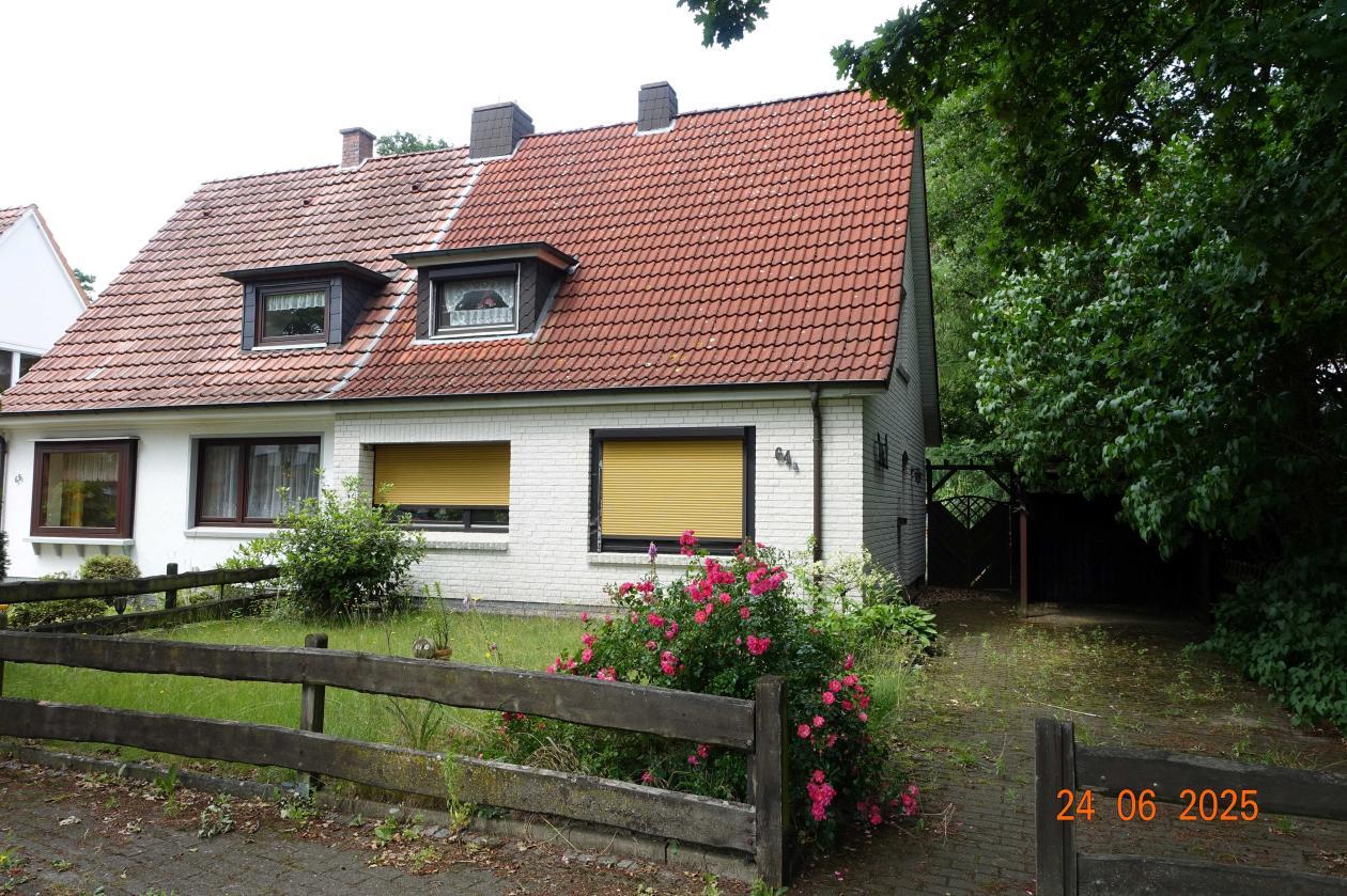 Doppelhaushälfte in Delmenhorst - Bild 1