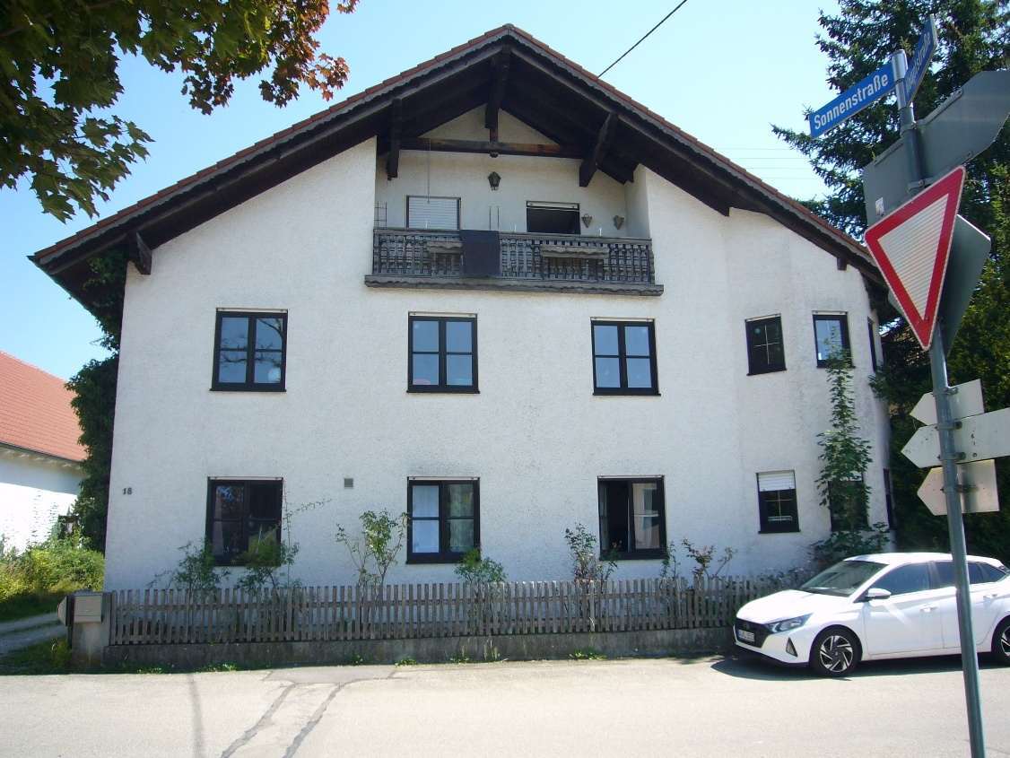 Mehrfamilienhaus in Prittriching - Bild 1