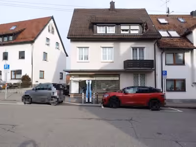 Doppelhaushälfte mit gemischter Nutzung und Einzelgarage in Große Falterstraße 53, 70597 Stuttgart - Bild 1