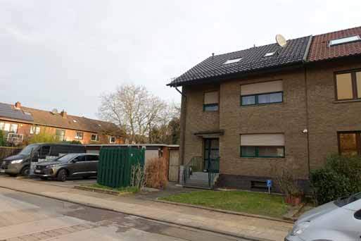 Einfamilienhaus, Doppelhaushälfte, Doppelgarage in Hürth - Bild 2