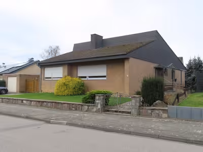 Garage, Einfamilienhaus in Broichstr. 14, 52428 Jülich, Broich - Bild 2