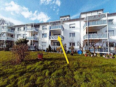 2-Zimmer-Wohnung und Reihenfertiggarage in Jahnstraße 29, 73084 Salach - Bild 1