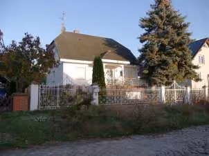 Grundstück mit Einfamilienhaus in Berlin - Bild 2