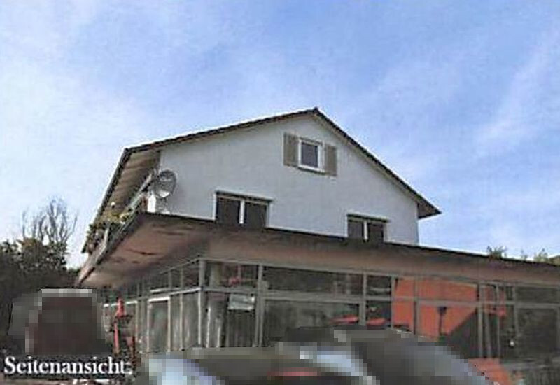 Wohn-/Geschäftshaus mit 2 Garagen in Sachsenheim - Bild 3