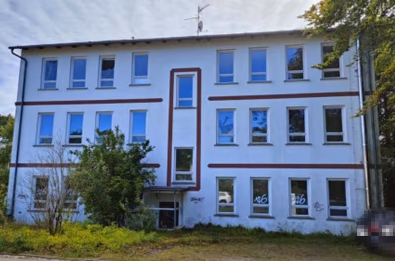 Leerstehendes Appartementhaus im Ostseebad Sellin in Sellin - Bild 1