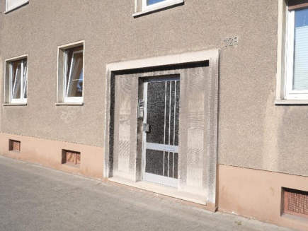 Garage, Mehrfamilienhaus in Oberhausen - Bild 2