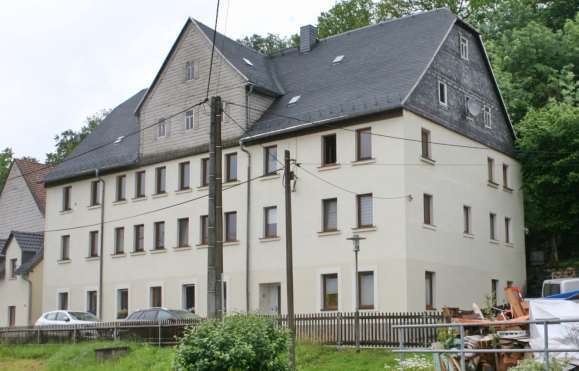 dreigeschossiges Wohnhaus in Mülsen - Bild 2