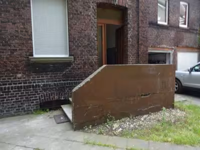 Garage, Mehrfamilienhaus, 2 Mehrfamilienhäuser und ein Garagengebäude in Grenzweg 48, 48 a, 44623 Herne, Mitte - Bild 6