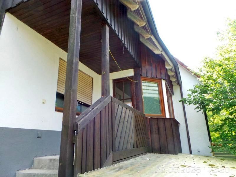 Ein-/Zweifamilien-Wohnhaus in Uhingen - Bild 2