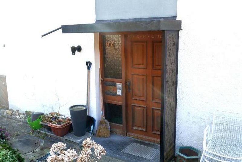 Zwei-/Dreifamilienhaus in Oberkochen - Bild 2