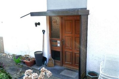 Zwei-/Dreifamilienhaus in Hölderlinweg 2, 73447 Oberkochen - Bild 2