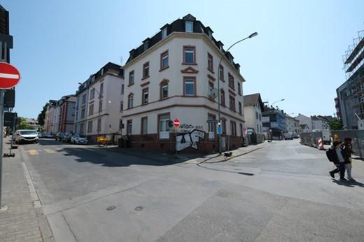 Mehrfamilienhaus in Frankfurt am Main - Bild 2