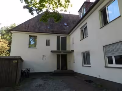 Mehrfamilienhaus, Kfz-Stellplatz in Schmausenbuckstraße 34, 90480 Nürnberg - Bild 2