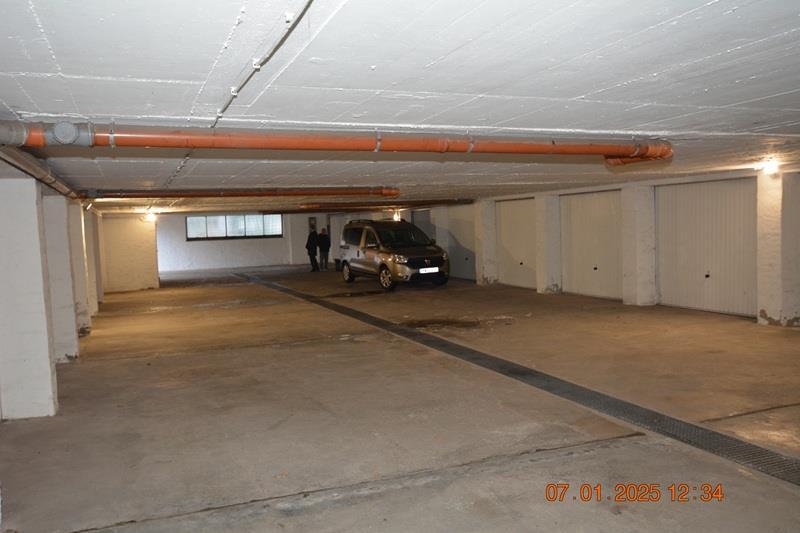 Garage, Kfz-Stellplatz, Kfz-Stellplatz (Tiefgarage) in Hannover - Bild 3